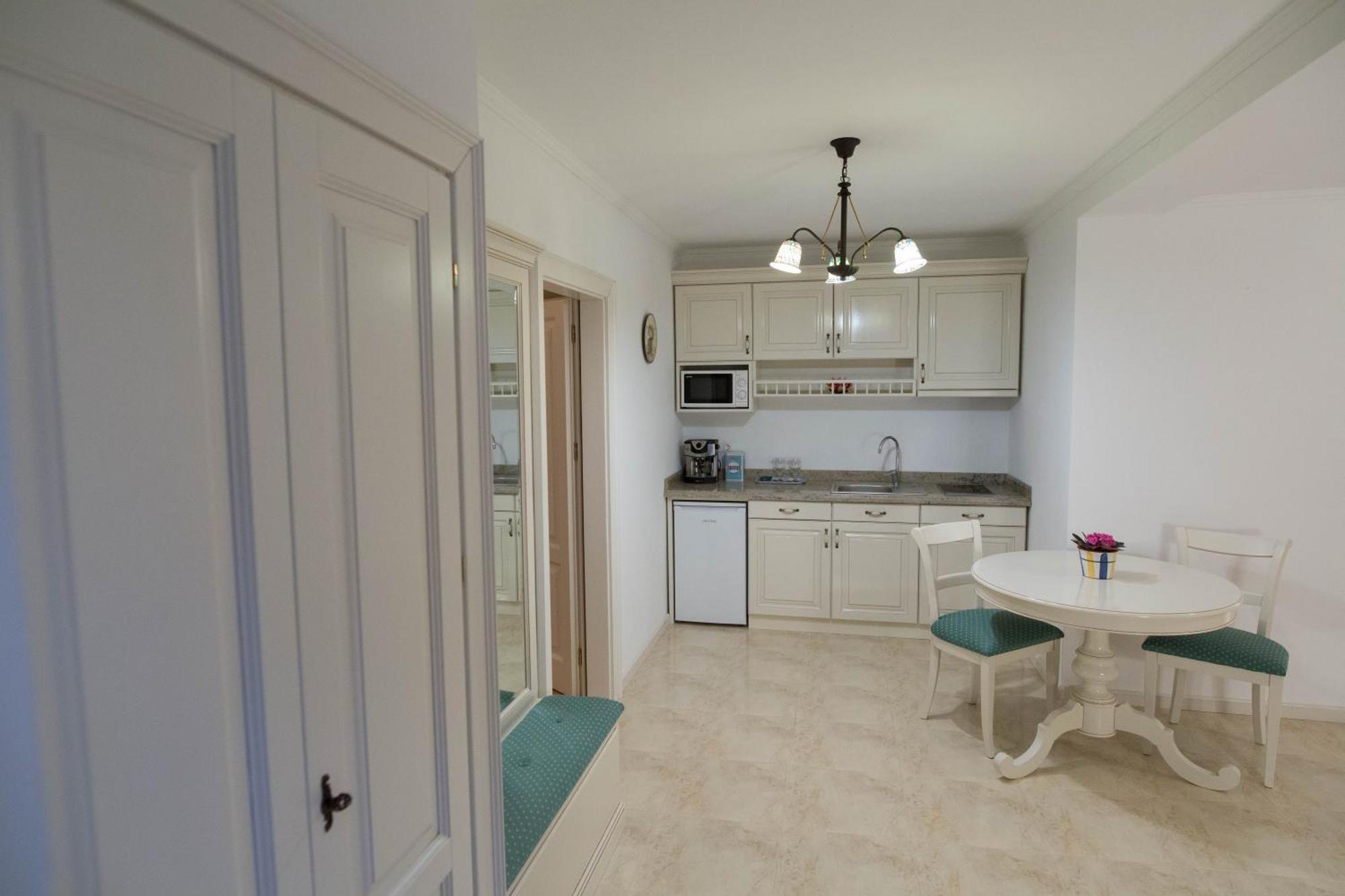 Baroc Apartments & Studio ซีบิว ห้อง รูปภาพ
