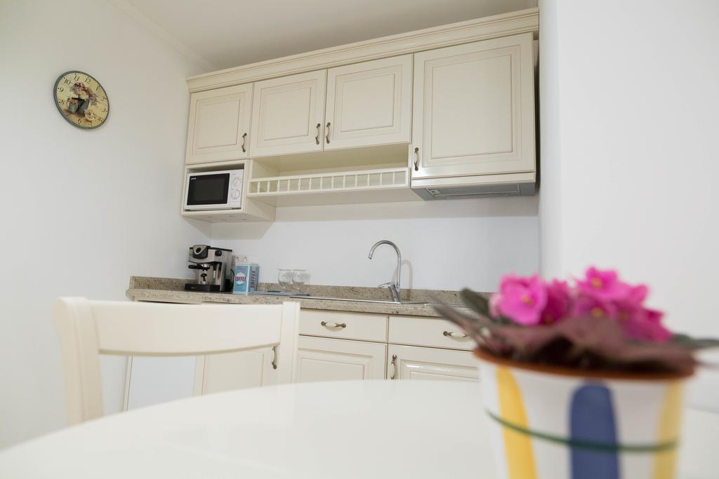 Baroc Apartments & Studio ซีบิว ภายนอก รูปภาพ